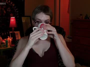 Xmoonbeamx Chaturbate stream image from July 09, 2025