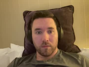 Curiouspeteyp Chaturbate stream image from July 09, 2025