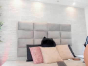 Lea_Brooks Chaturbate stream image from July 09, 2025
