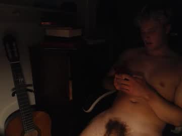 Twunkaton Chaturbate stream image from July 09, 2025