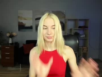 Alexa_Woods Chaturbate stream image from July 09, 2025