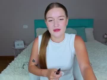 Little__Cut1e Chaturbate stream image from July 09, 2025