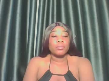 Dramadoll_ Chaturbate stream image from July 09, 2025