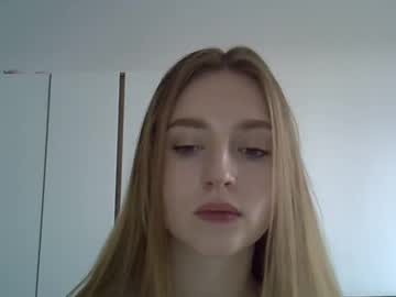 _Alo Chaturbate stream image from July 09, 2025
