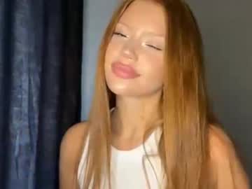 Merylhassell Chaturbate stream image from July 09, 2025