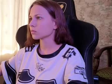 Small_Emma0 Chaturbate stream image from July 09, 2025