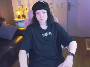 Orinore Chaturbate stream image from July 09, 2025