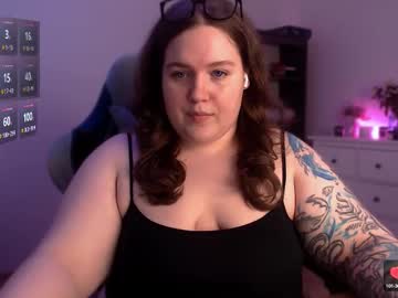 Trinititi Chaturbate stream image from July 09, 2025