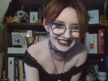 Omphale Chaturbate stream image from July 09, 2025