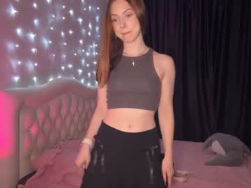 Heychloemw Chaturbate stream image from July 09, 2025