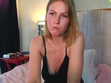 Misslucci Chaturbate stream image from July 09, 2025