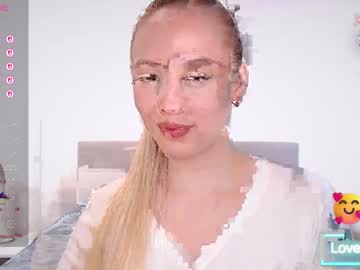 Vickyblondi Chaturbate stream image from July 09, 2025