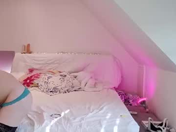 Janetrans Chaturbate stream image from July 09, 2025