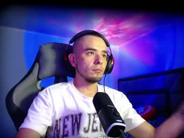 Alrevex Chaturbate stream image from July 09, 2025
