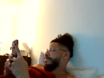 Curly_Louis Chaturbate stream image from July 09, 2025