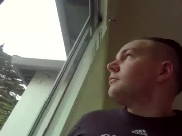 Rileyoc Chaturbate stream image from July 10, 2025