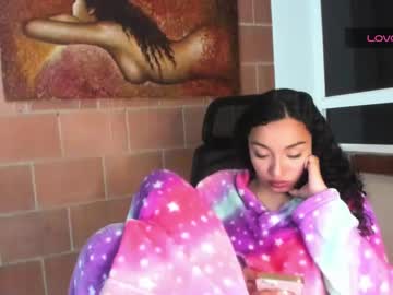Sophiee777 Chaturbate stream image from July 10, 2025