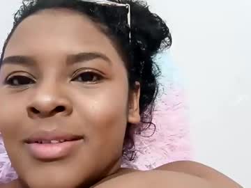 Dulcemilk2 Chaturbate stream image from July 10, 2025