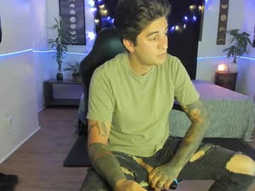 Drippingxroman Chaturbate stream image from July 10, 2025