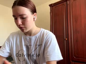 Artofflame Chaturbate stream image from July 10, 2025