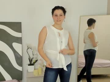 Lilianfurness Chaturbate stream image from July 10, 2025