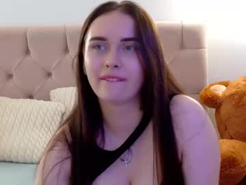 Lilliana_Moon Chaturbate stream image from July 10, 2025