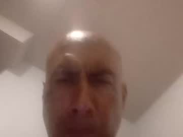 Peesnutts Chaturbate stream image from July 10, 2025