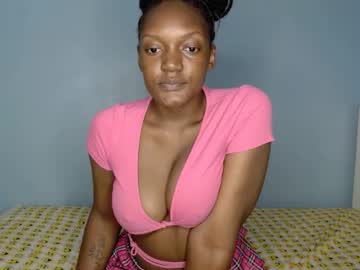 Snowie_Winter Chaturbate stream image from July 10, 2025