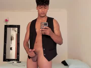 Criss_Martinez Chaturbate stream image from July 10, 2025