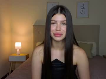 Little_Sweet1e_ Chaturbate stream image from July 10, 2025