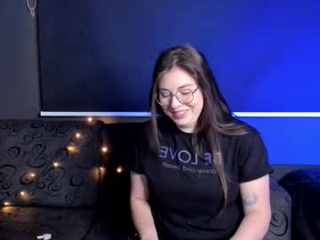 Mia_Tussy Chaturbate stream image from July 10, 2025