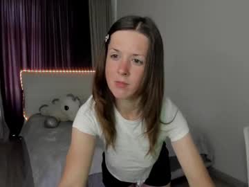 Nika_Reinnn Chaturbate stream image from July 10, 2025