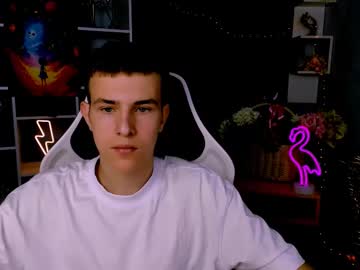 Adrian_Veen Chaturbate stream image from July 10, 2025