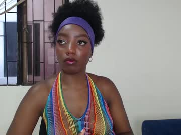 Alanaaharrlett Chaturbate stream image from July 10, 2025