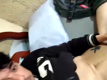 Ericsfdd Chaturbate stream image from July 10, 2025