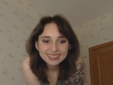 Lucy_Glow Chaturbate stream image from July 10, 2025