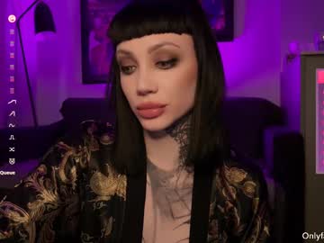 Dgtlgrl Chaturbate stream image from July 10, 2025