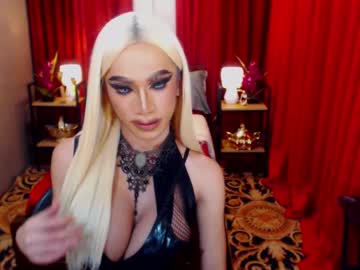 Twofuckablestrans Chaturbate stream image from July 10, 2025
