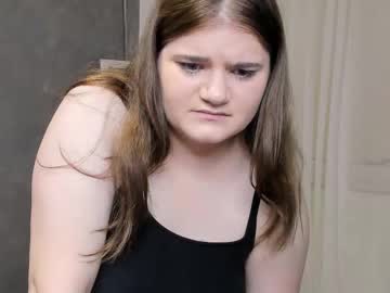 Lissabigtitts Chaturbate stream image from July 10, 2025