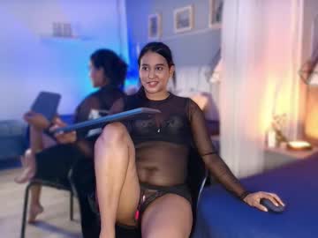 Larra_Scott_ Chaturbate stream image from July 10, 2025
