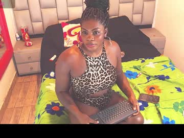 Lucy03_ Chaturbate stream image from July 10, 2025