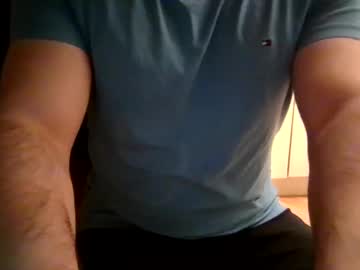 Manu17518 Chaturbate stream image from July 10, 2025