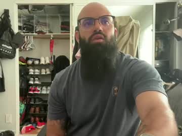 Juventino42086 Chaturbate stream image from July 11, 2025