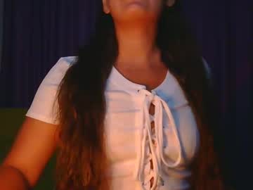 Waviii13 Chaturbate stream image from July 11, 2025