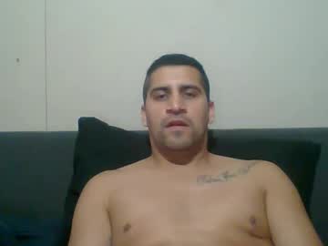 Enzoron Chaturbate stream image from July 11, 2025