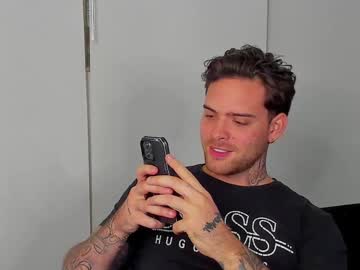 Lukeglanton17 Chaturbate stream image from July 11, 2025