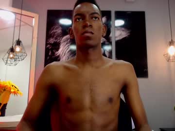 Kenneth_Cowboy Chaturbate stream image from July 11, 2025