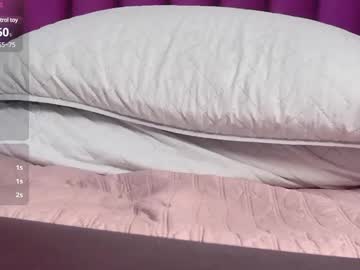 Pureebonyy Chaturbate stream image from July 11, 2025
