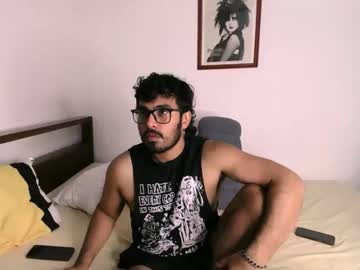 Roxnjozz Chaturbate stream image from July 11, 2025