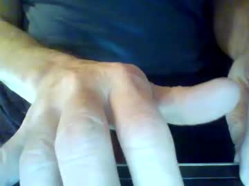 Tallhungfun08 Chaturbate stream image from July 11, 2025